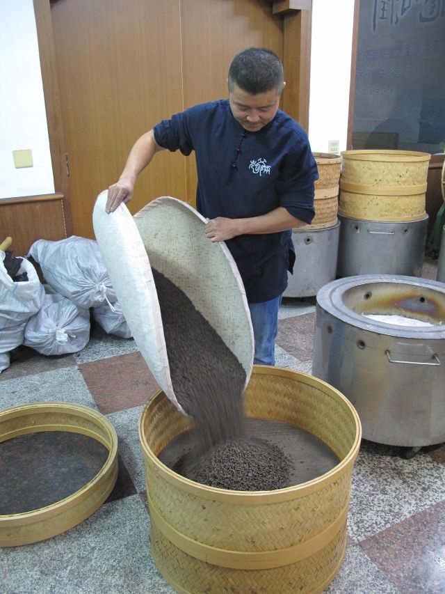 幾近失傳的台灣老茶炭焙技術 7 pa8
